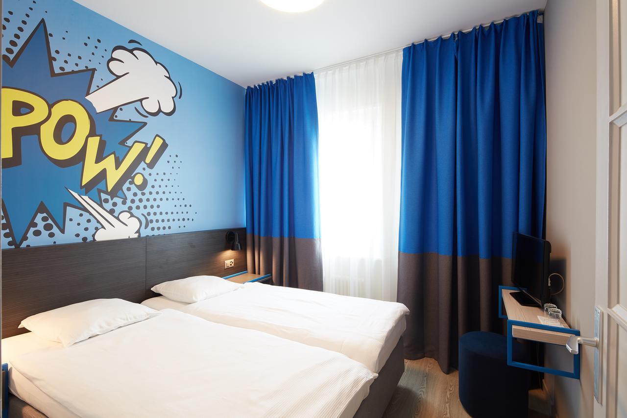 Hotel Crystal Lausanne Exteriör bild